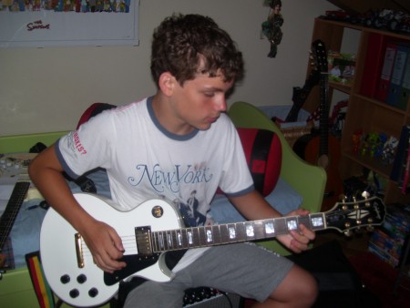 Giorgio con la Les Paul di RICC-H@RD